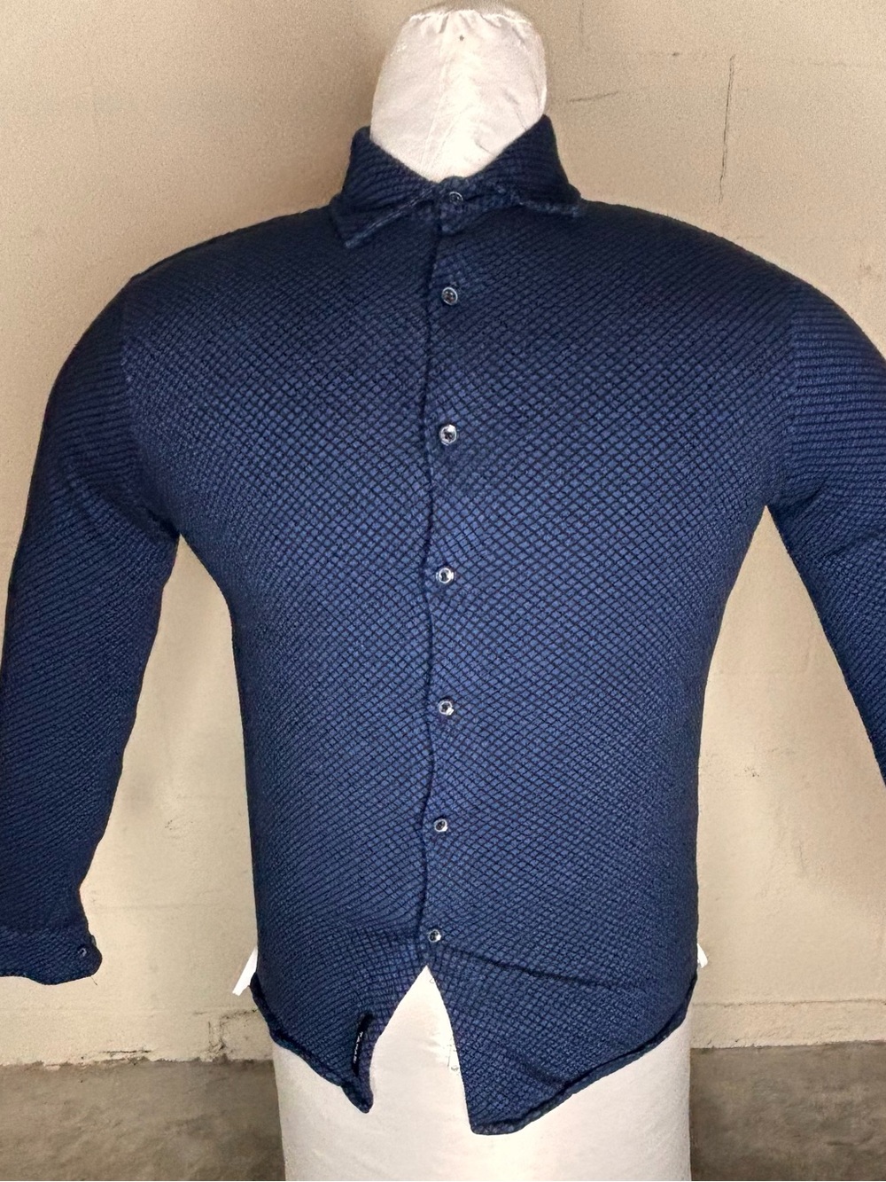 Tahari Men's (US) Medium Dark Blue Linen Button Down Shirt Long Sleeve Coastal